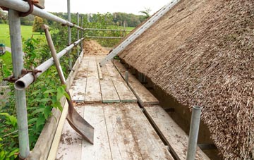 advantages of West Grinstead thatch roofing